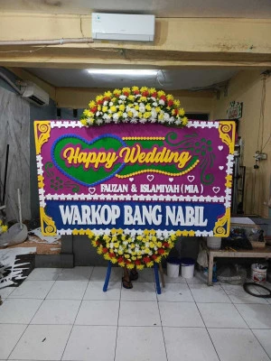 Papan Bunga di Kawasan Industri Jababeka